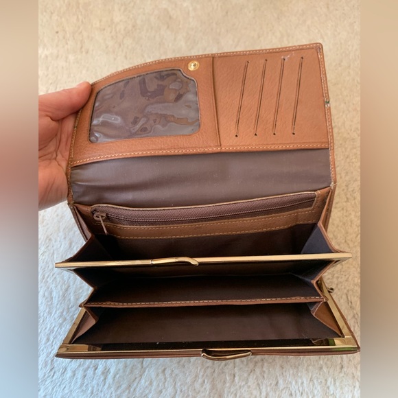 Vintage 80s Designer Large Wallet Italian Cowhide Leather Good Condition - Picture 11 of 17